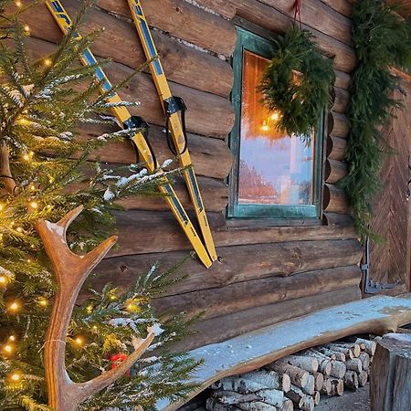 Namelis Atokvepis Villa Ciuineliai Exteriör bild