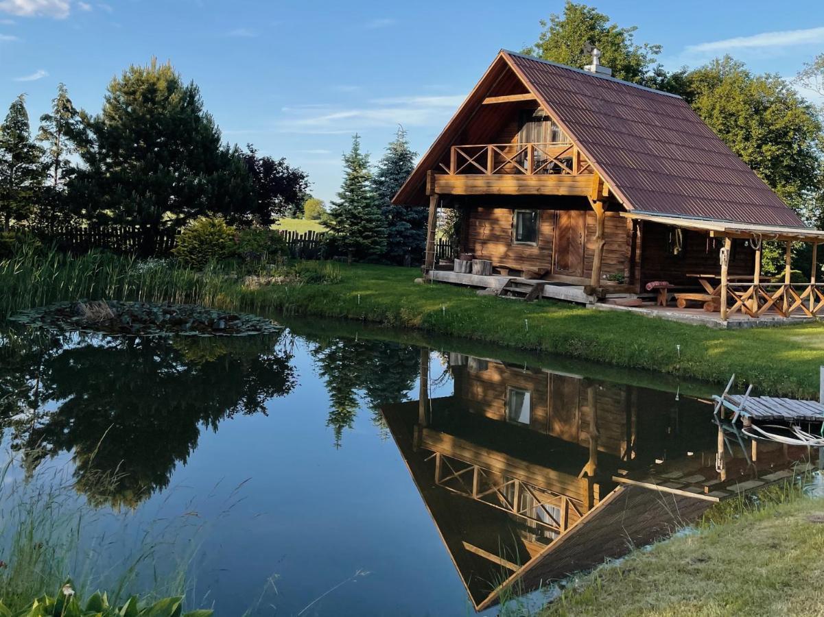 Namelis Atokvepis Villa Ciuineliai Exteriör bild
